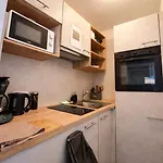 Apartment Premium Hyper-centre, Parking Gratuit, Aux Portes De Bale