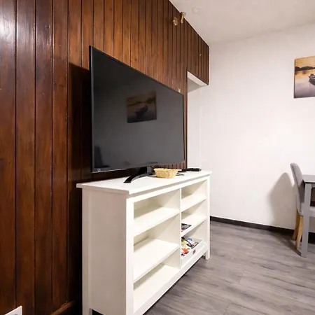 Premium Hyper-centre, Parking Gratuit, Aux Portes De Bale Apartmán *