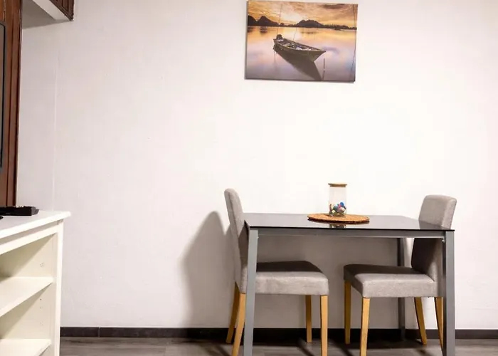 Apartmán Premium Hyper-centre, Parking Gratuit, Aux Portes De Bale *